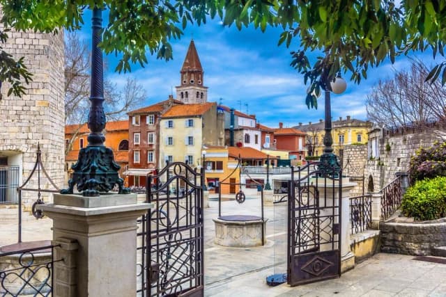 Zadar atrakcje: najpiękniejsze miejsca, które musisz zobaczyć Zadar atrakcje: najpiękniejsze miejsca, które musisz zobaczyć